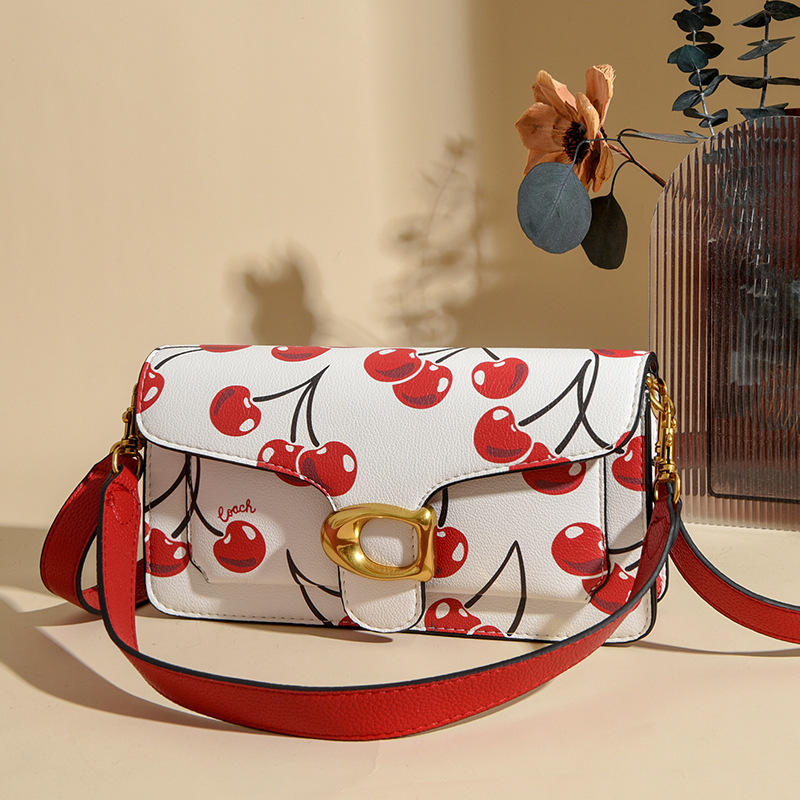 Trendy Cherry Small Square Bag with a High-End Feel, New Niche Women's Bag, Fashionable Gold Label Lock, Socialite Envelope Bag, Gift for Best Friend
