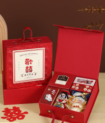 喜糖礼盒成品含糖新款结婚伴娘伴手礼套装成品高级订婚糖果搭配好