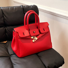 �|����֦�y����Ů2026�����¿�r�д������μ�б�������K����p��