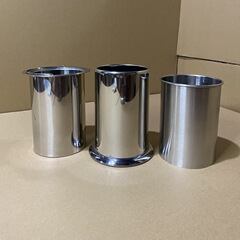 嵌め込み式の署名筒は香の鍋の店をつないで回転します。