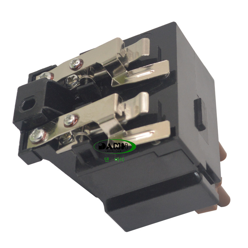 ˫��Ӵ���6���߶��Ӷ���һ΢����������˫�ֶ���ťѹ���������