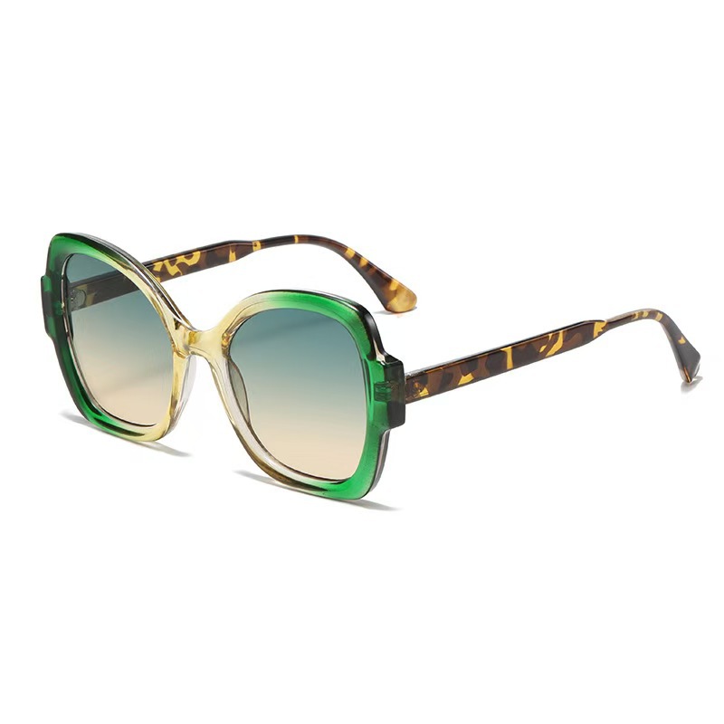 국경 간 새로운 여성 선글라스 공장 도매 여성 패션 선글라스 여성 유럽과 미국 대형 프레임 여름 선글라스