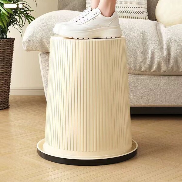 plastic capacious big garbage can for home use for living room