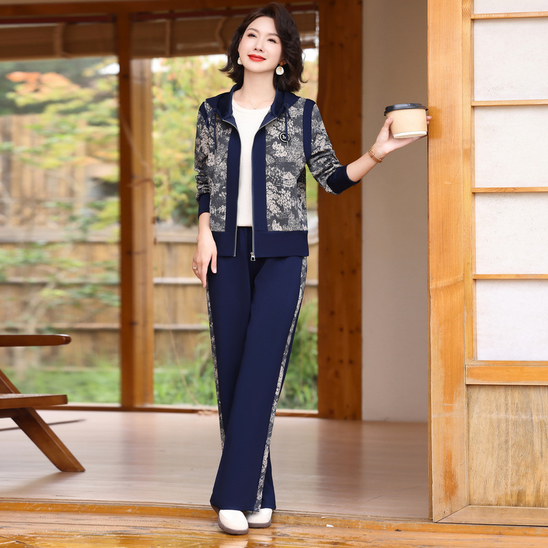 年轻妈妈秋装休闲套装2025新款连帽上衣外套中老年女装洋气运动服|undefined