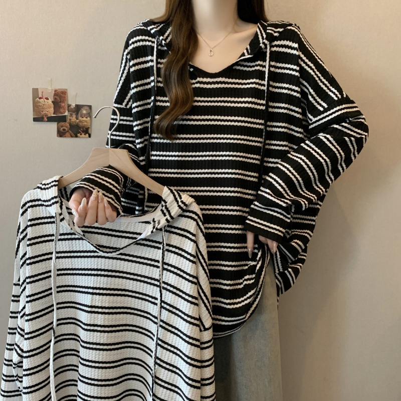 Plus-Size Korean-Style Loose Simple Versatile Striped Hooded Oversized Pullover T-Shirt for Women, Age-Reducing Maternity Top Plus-Size Korean-Style Loose Simple Versatile Striped Hooded Oversized Pullover T-Shirt for Women, Age-Reducing Maternity Top