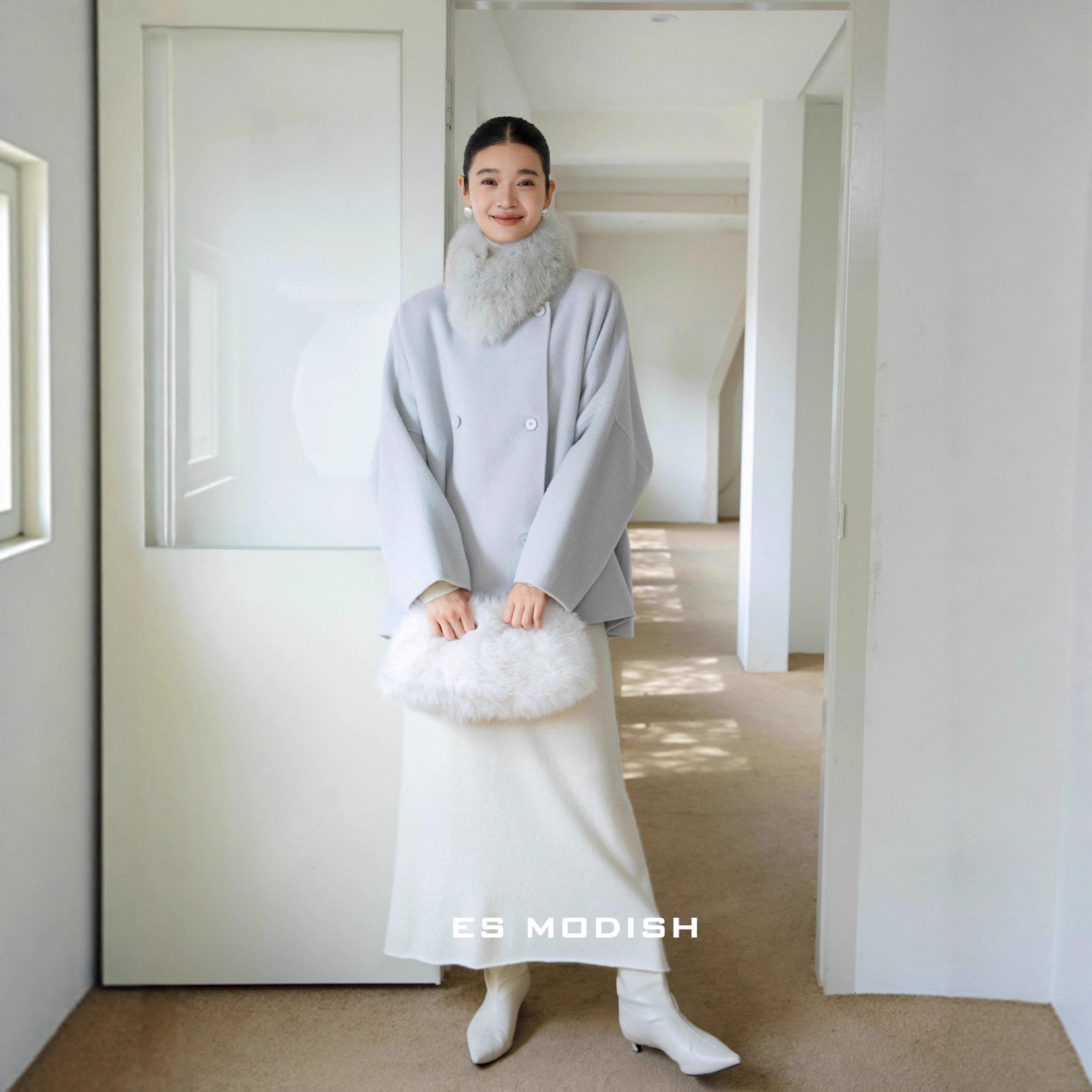 ES MODISH 冬季新品高级感狐狸毛领羊毛外套甜美风双面呢羊绒大衣