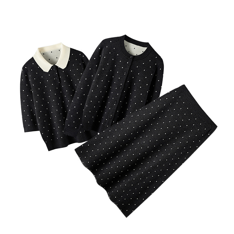 Chic GraceChic GraceChic GraceChic German Yangzi Yarn With Hanging Tag Xiaohe Fine Wool Polka Dot Round Neck Cardigan Polo Collar Sleeve Half_voghion.com