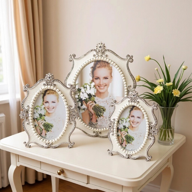 Silver set pearl diamond oval table 6 inch 7 inch 10 inch metal photo frame, gift photo frame. Silver set pearl diamond oval table 6 inch 7 inch 10 inch metal photo frame, gift photo frame.