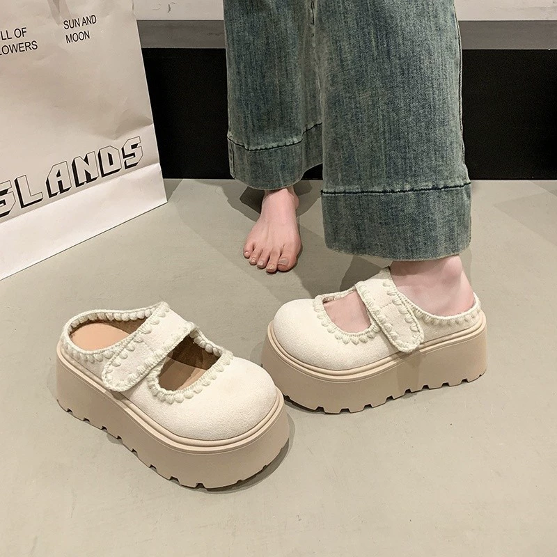 Женские туфли Мэри Джейн на толстой подошве в стиле ретро, ​​популярные французские повседневные лоферы в студенческом стиле, модные весенне-летние 2025 года.