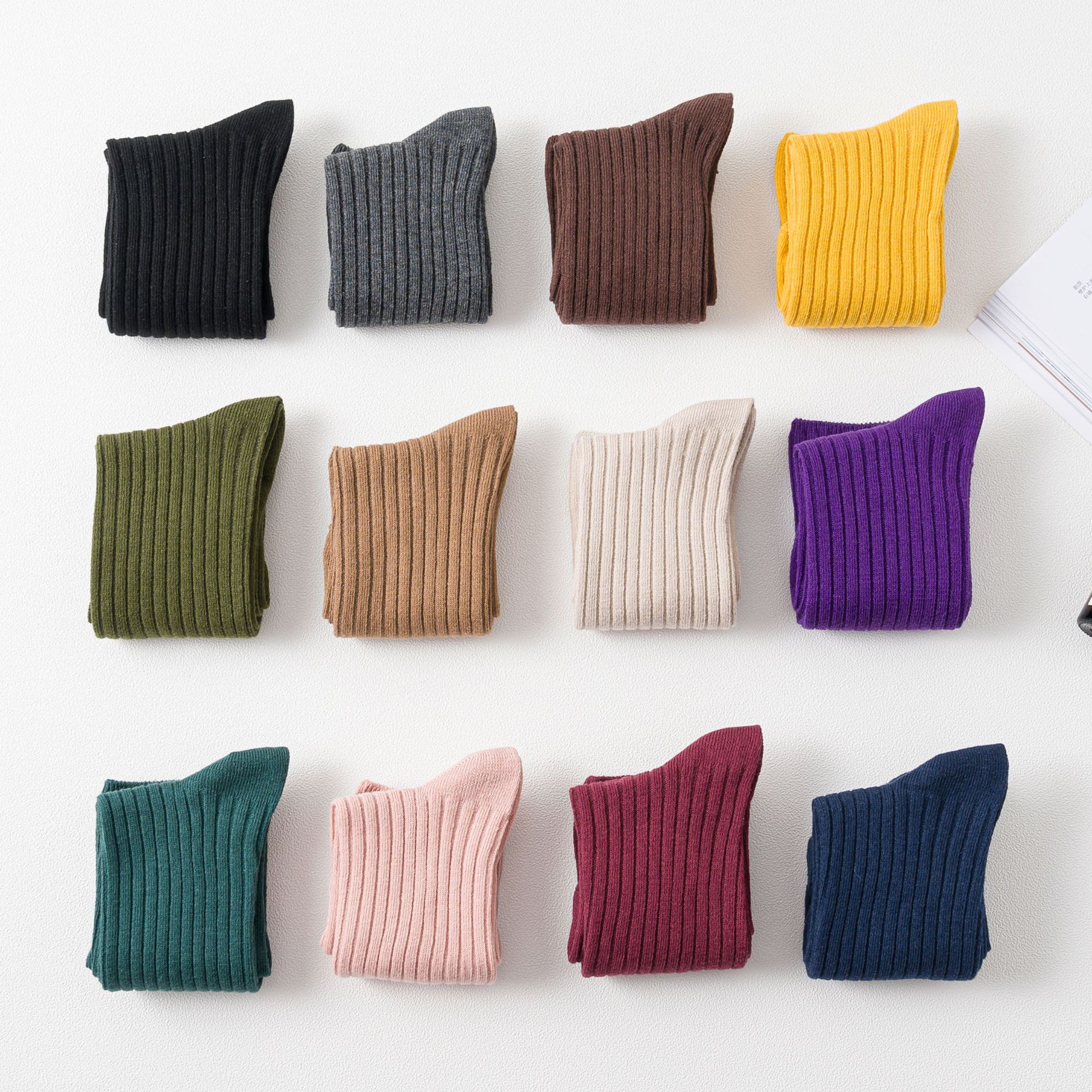 Otoño e invierno nuevos calcetines de punto doble calcetines de mujer de color sólido con cordón de cordón calcetines de algodón japonés rayas verticales calcetines de mujer de media pantorrilla