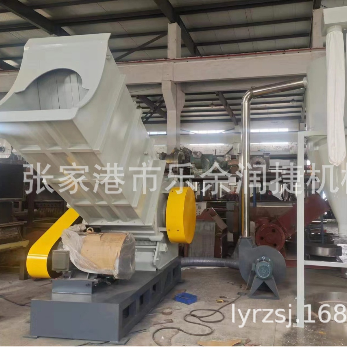 SWP-400塑胶管材破碎机   扣板护墙板破碎机厂家