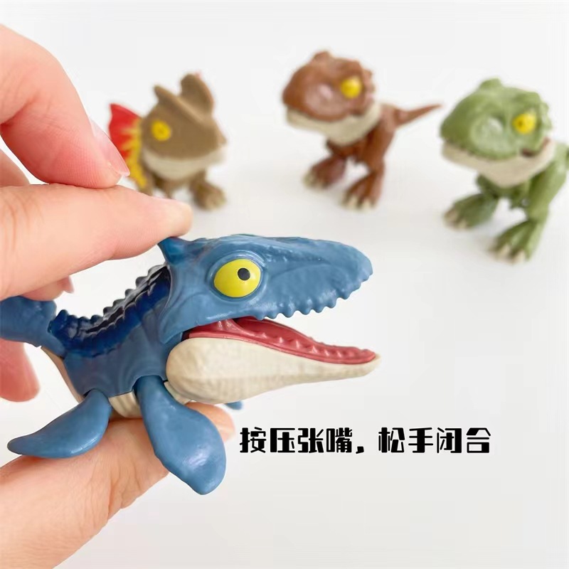 Finger Biting Dinosaur Toy Set Tiktok Online Celebrity The same type of children's hand biting dinosaurs can move and move. Tyrannosaurus Rex can teach