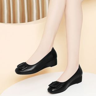 Authentic Genuine Leather Shallow Mouth Women's Shoes Spring & Fall New Fashion and Comfortable Wedge Heels Middle-Aged Mother's Shoes Medium Heel Women's Leather Shoes