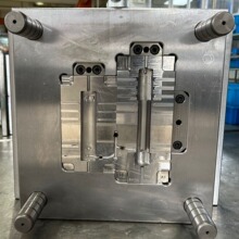 �߾�������ģ������ ע�ܼӹ����ϼ� CNC�ӹ� ��}�_ ���и� ���S