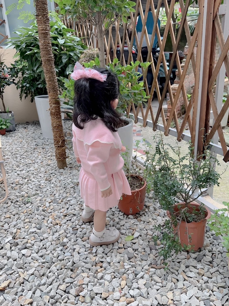 Κοριτσίστικο Πουλόβερ 2023 Φθινόπωρο Νέο Μοντέρνο Κορεάτικο Μονόχρωμο Πλεκτό Φούστα με Μεγάλο Γιακά, Σετ Δύο Τεμαχίων_voghion.com