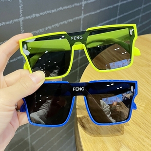 Children's Sunglasses Trendy Boys' and Girls' Fashion Street Photoshoot Large Frame Glasses Baby High-Definition Anti-UV Sunglasses