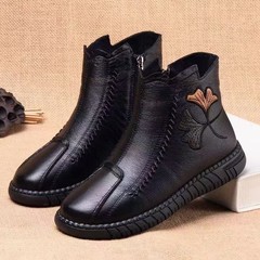 起爆金とベルベットの母綿靴は柔らかい底にブーツを履いて保温している短筒マーティンブーツ2024滑り止め足ブーツ