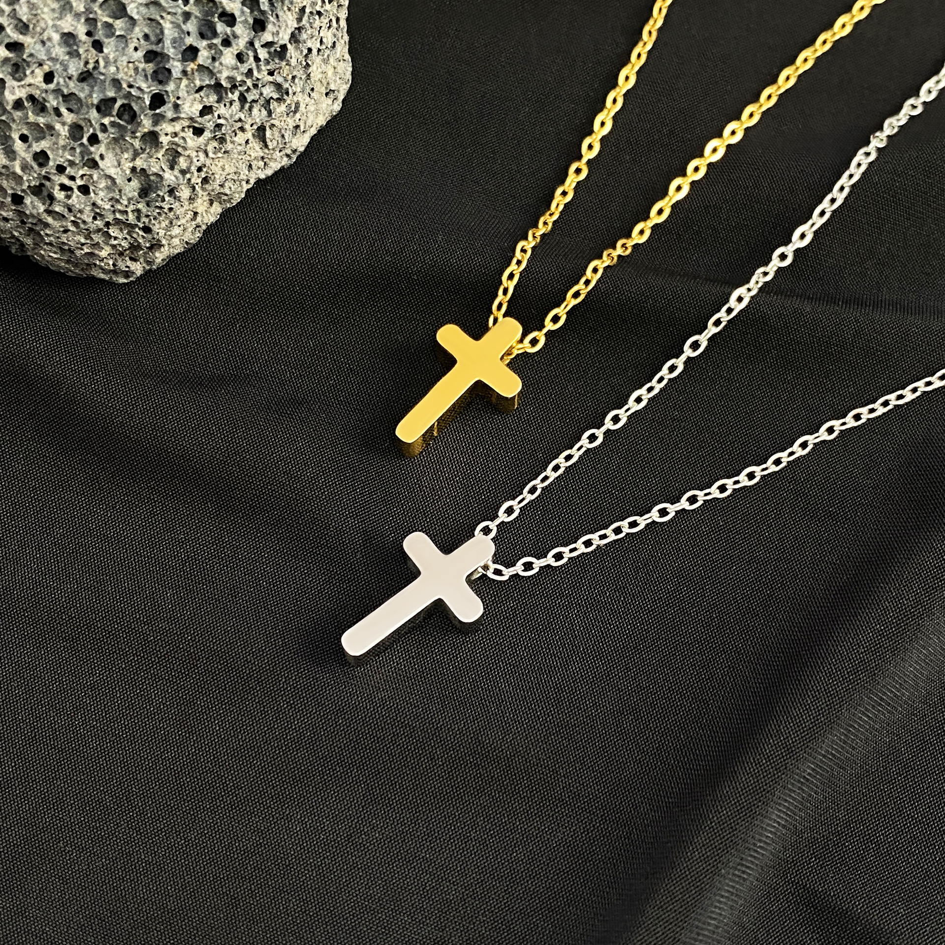 Titanium Steel Pendant Material Pendant Necklace Classification Titanium Steel Chain Material Wholesale Jewelry Retro Cross Titanium Steel Pendant Necklace