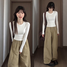 初秋季白色打底衫风衣内搭女修身长袖t恤紧身正肩上衣早秋冬穿搭