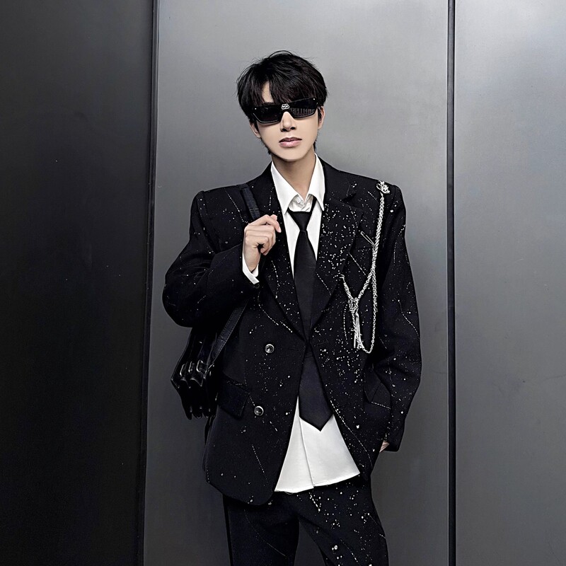 Factory Black Starry Sky Pattern Blazer for Men, Spring and Autumn Season, Shiny High-End Design, Stylish Casual Shoulder-Padded Suit Factory Black Starry Sky Pattern Blazer for Men, Spring and Autumn Season, Shiny High-End Design, Stylish Casual Shoulder-Padded Suit