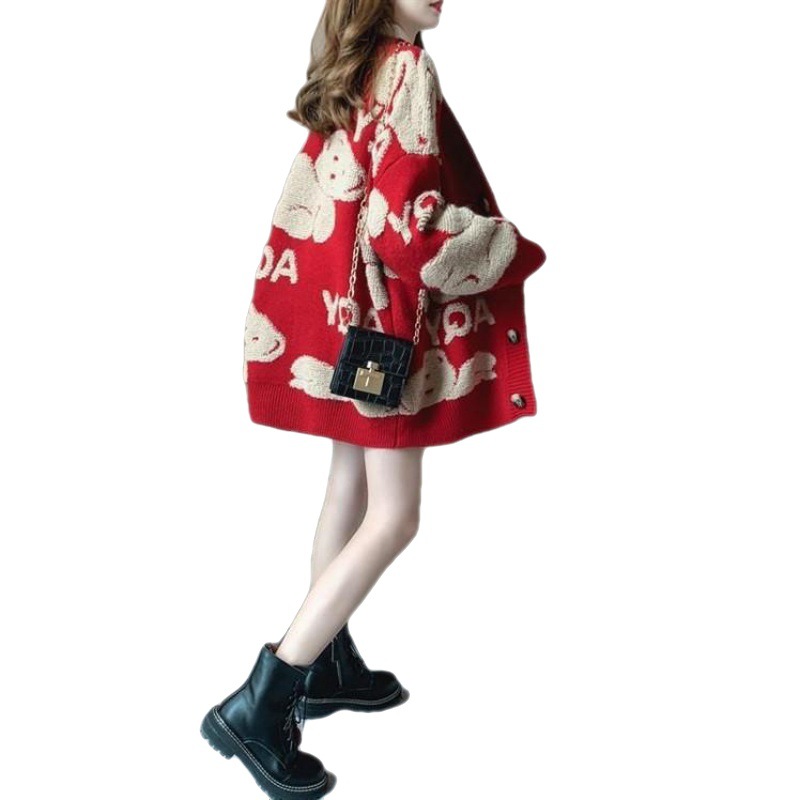 セーターの女性のコート秋冬の婦人服2023新型のファッションはだらだらしています。
