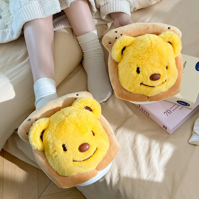 萌え熊綿のスリッパの女性冬の家の室内の厚い底の保温のぬいぐるみのかわいいスリッパの冬の漫画の綿は糞感を踏んでいます。|undefined