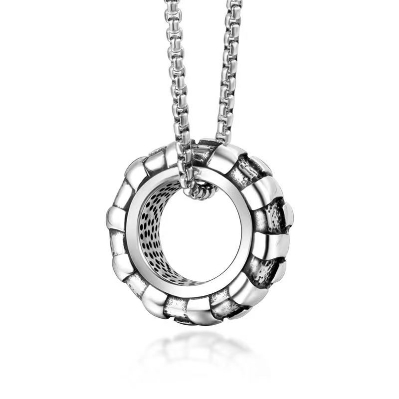 New Trendy Men's Personalized Tire Ring Hip Hop Pendant Fashion Imitation Old Titanium Steel Necklace_voghion.com