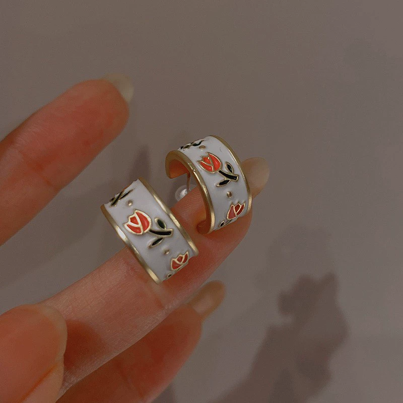 Серьги, серебряная игла 925, жемчужина и циркон floral ретро европейский стиль, лёгкий 0.036 кг
