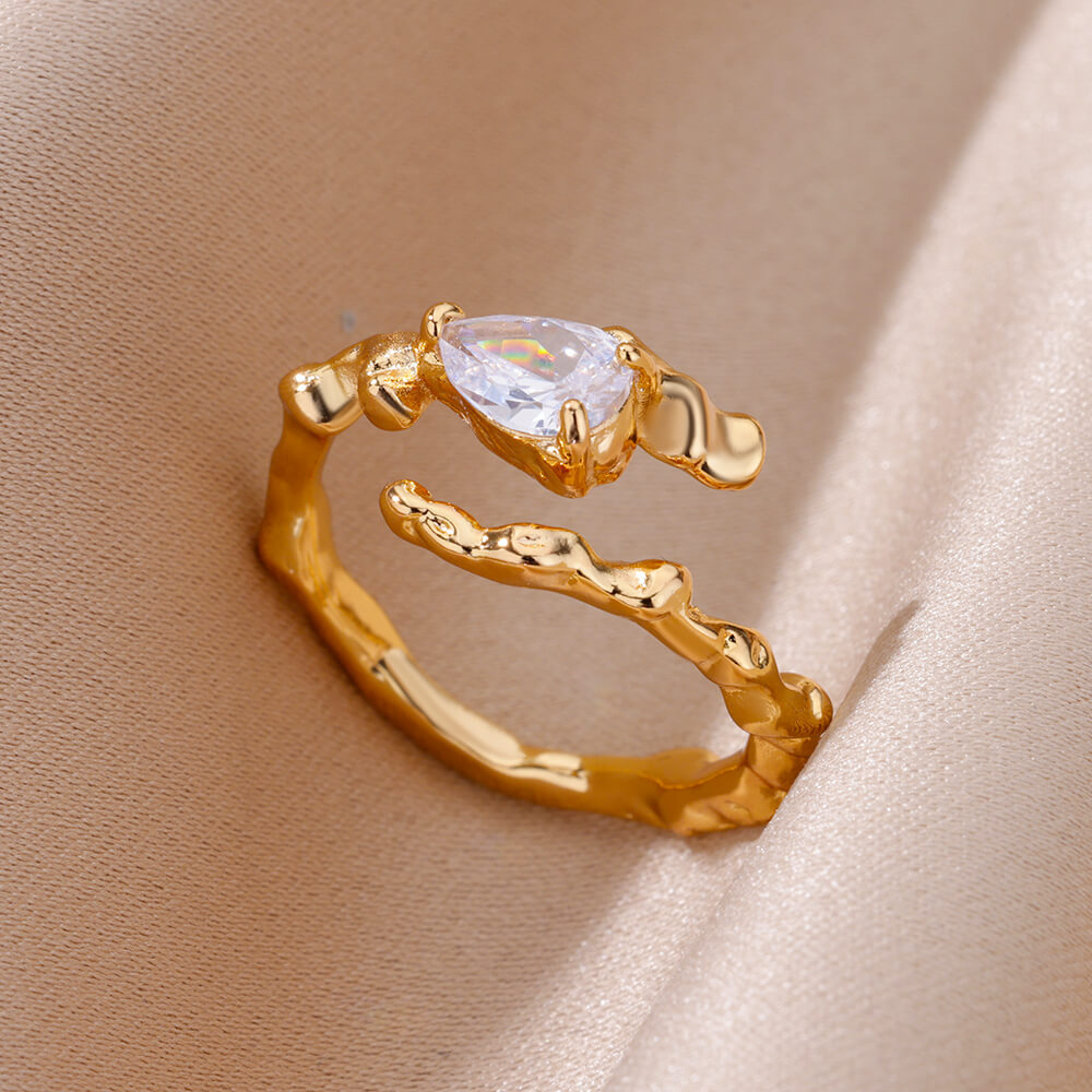 10g Weight Zircon Inlay Material Rings Classification Adjustable Ring Size 1 Piece Quantity Daily Occasion Copper Material Irregular, Heart Shape Pattern All Seasons Season Women's Gender Plating Design Elegant, Simple Style Style Wholesale Jewelry Elegant Simple Style Irregular Heart Shape Copper Zircon Plating Rings 39