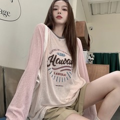 アメリカ式アルファベットプリント長袖tシャツ女装春夏の薄いタイプのゆったりとした色の肩袖の中の長い日焼け止め上着