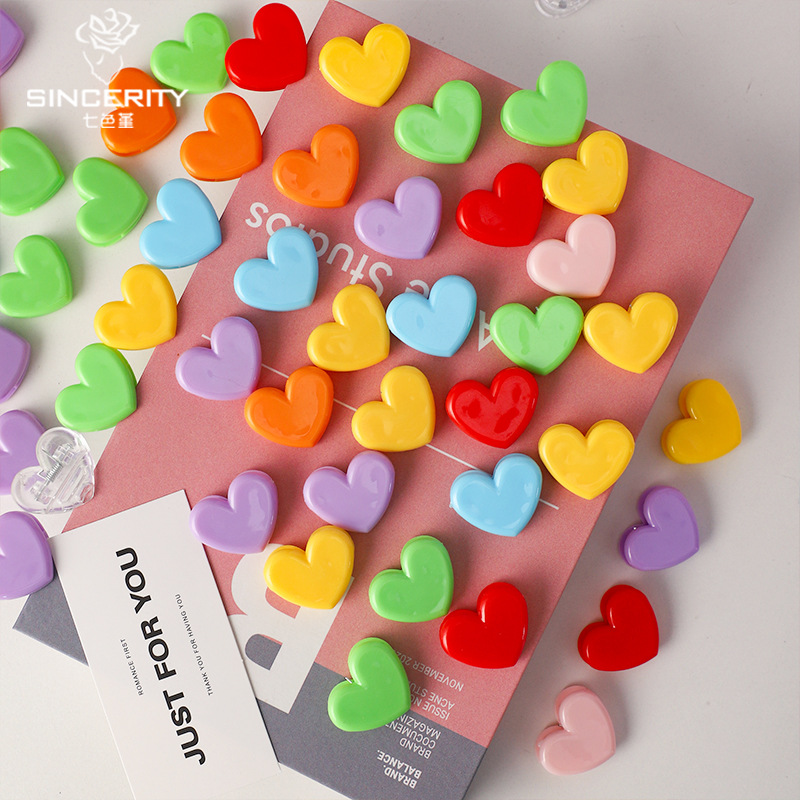 Clip pequeño de amor de color de pensamiento de siete colores, color lindo de plástico, ramo fresco, accesorios de tarjeta, material de bricolaje