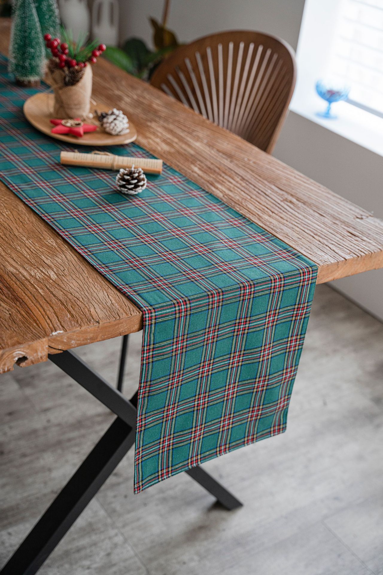 夹心格墨绿桌旗