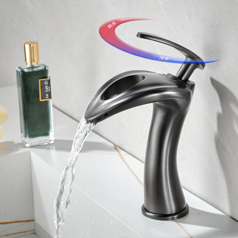 Grifos creativos de cascada gris lavabo gabinete de baño frío y caliente agregar lavabo de cobre doméstico