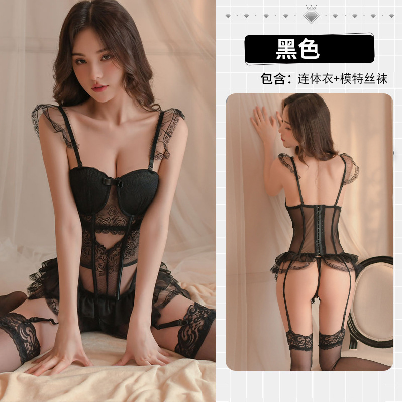 블랙 실크 + 모델 스타킹