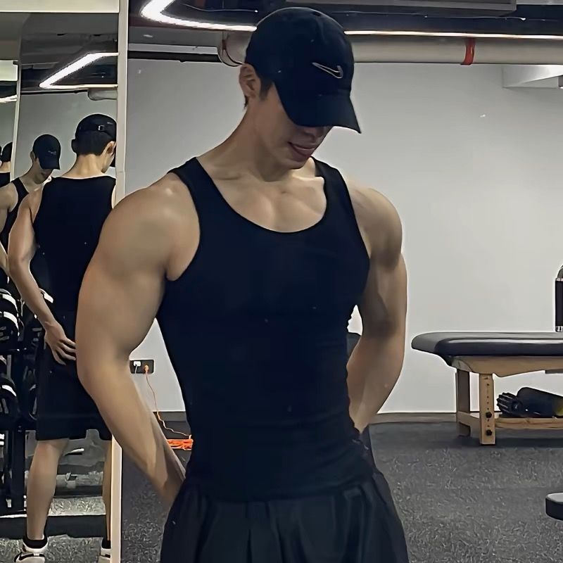 Men's Summer Vest Coarse Thread Fitness Elastic Sports Slim I-letter Sweat Absorbing Muscle Black Waistcoat Handsome