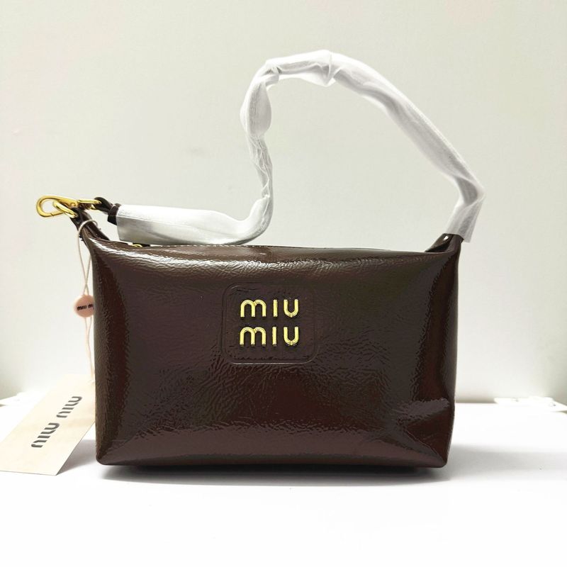 MIU家纯色饭盒女包2025新款洋气潮流单肩包百搭休闲腋下斜挎包女|undefined