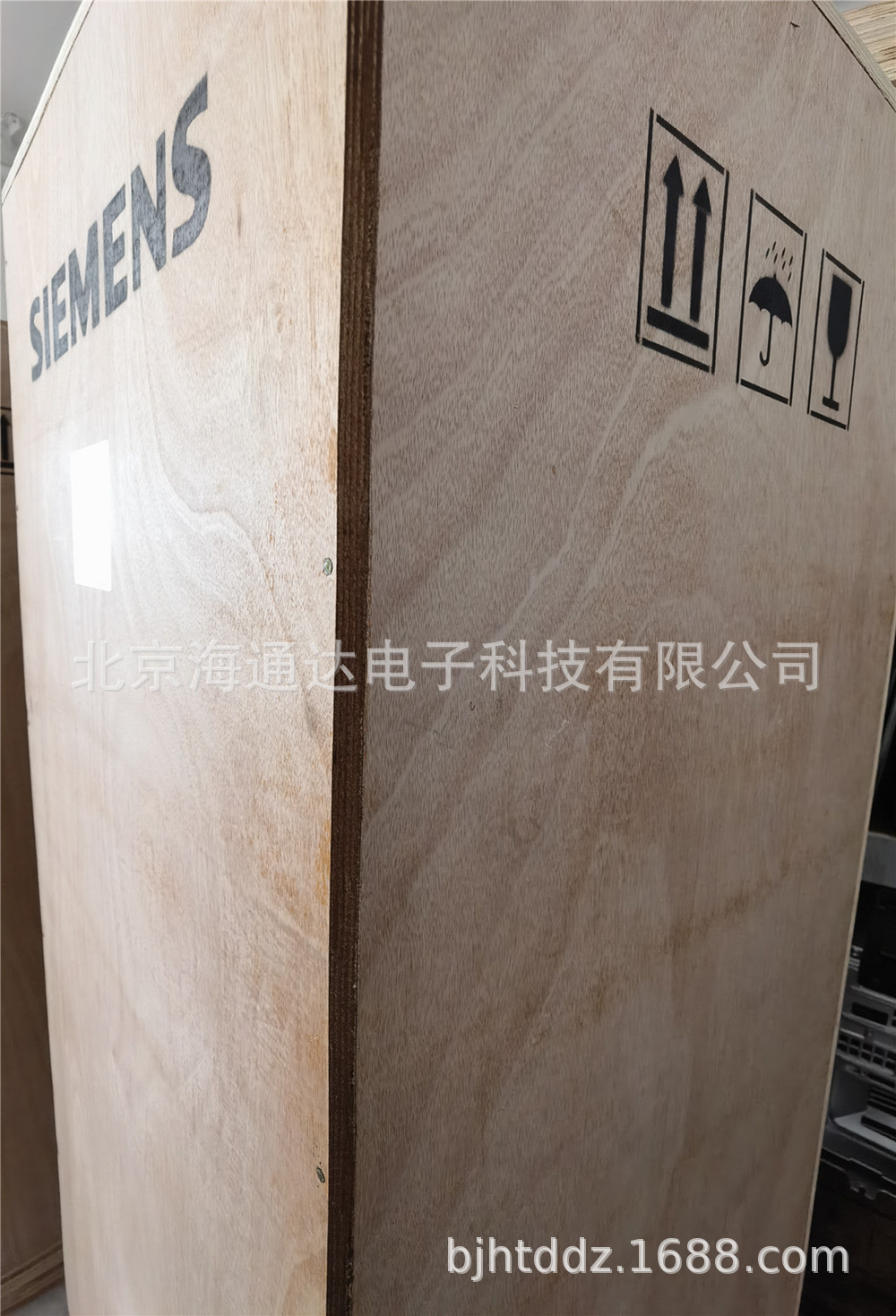 甩变频器6SE7031-2EF60全新现货