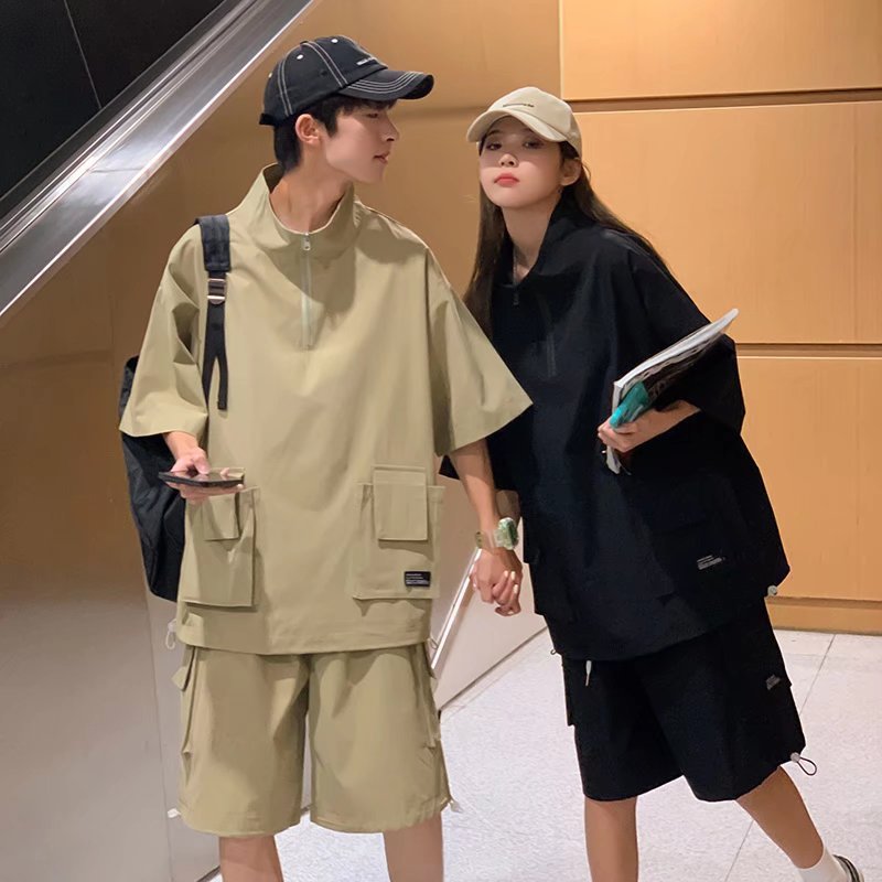 Summer couple short-sleeved T-shirt set, cool and stylish men's clothing, versatile loose-fitting workwear, casual two-piece set.