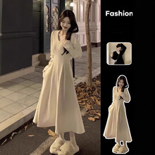 法式高级感长袖连衣裙子女秋冬季2025新款气质绝美超好看收腰长裙