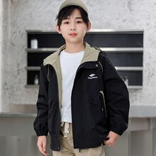 男童外套春秋款带帽冲锋衣儿童春季新款防水中大童风衣外套男