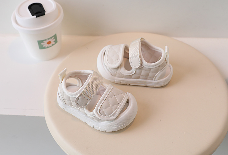 Xiaoxiangfeng Girl Baotou Sandali Walking Baby Suola Morbida Scarpe da Spiaggia per Ragazzi 1-3 Anni_voghion.com