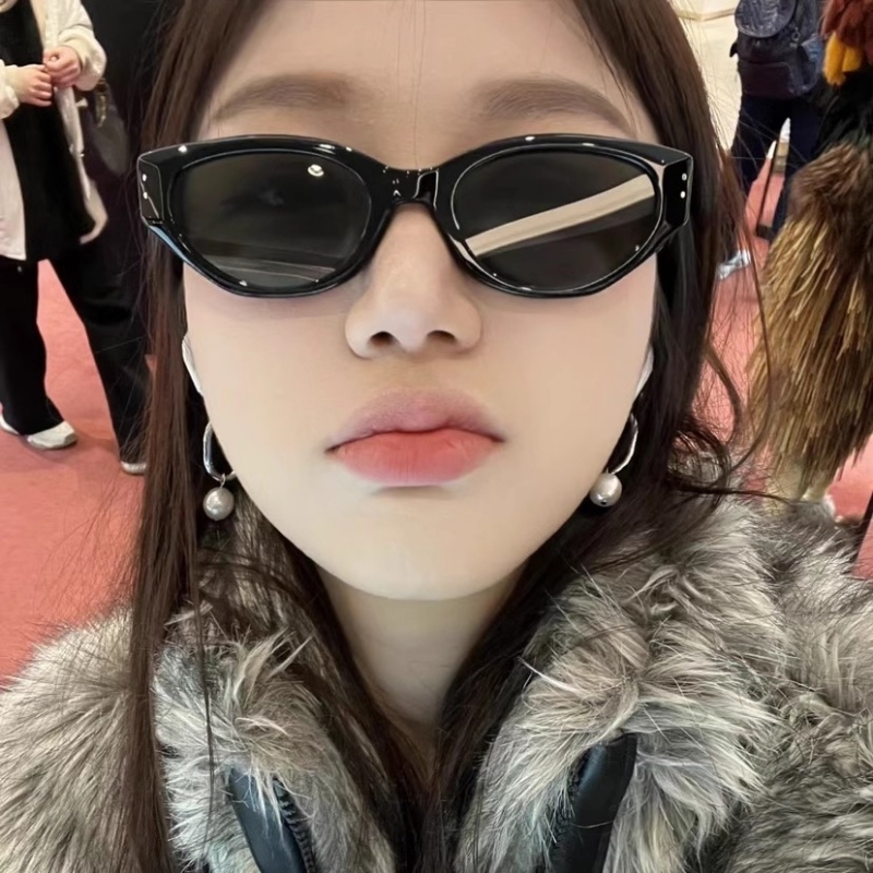 2025新款猫眼墨镜女款高级感时髦骑行太阳眼镜防紫外线辣妹潮酷|undefined