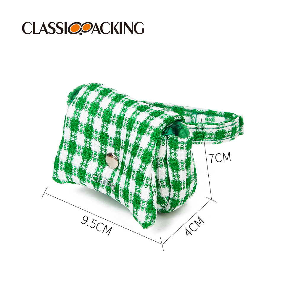 Mini bolsa de almacenamiento al por mayor de fábrica, bolsa de auriculares simple y dulce, bolsa de almacenamiento a cuadros verde fresca pequeña, logotipo impreso