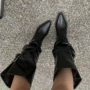 尖头超软辣妹高筒长靴