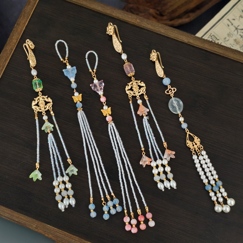 [Blue Ice Heart] Ancient Style Jewelry Cheongsam Pressed Placket Ancient Han Dynasty Blue National Style Chinoiserie Small Fresh Accessories Pendant