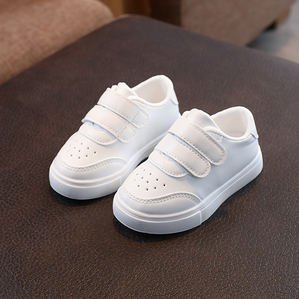 Autumn children's white sneakers