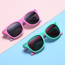 框架眼镜;太阳镜;防辐射眼镜