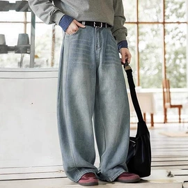 女式牛仔裤;男式牛仔裤