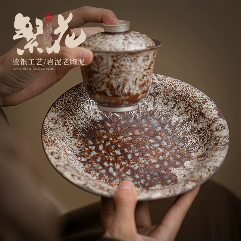 Старые каменные глиняные цветы, серебряные горшки, сырая керамика, сухая глиняная тарелка, небольшая чайная тарелка, поднос, чайная тарелка, чайная тарелка, чайная тарелка