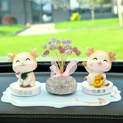 Small Ornaments Center Console Decorations Car ornaments - rich-lucky-stars-flower-mat